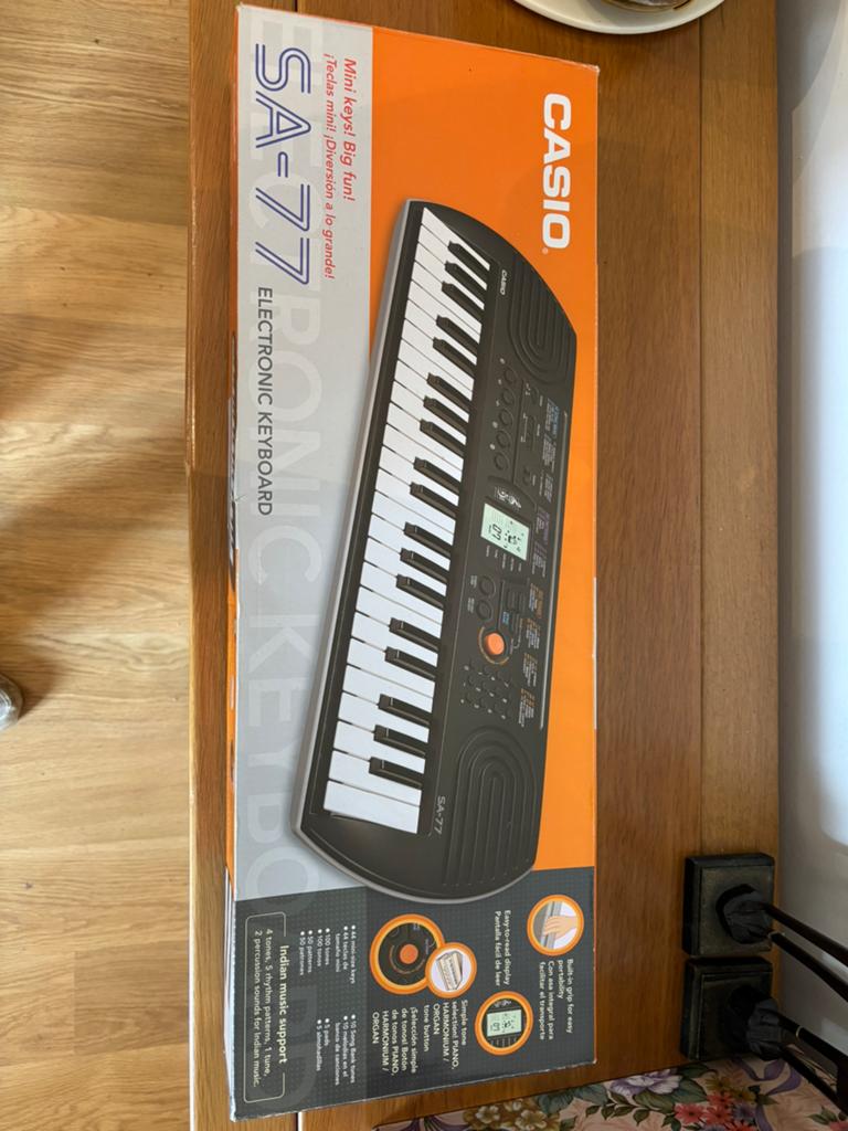 Casio SA77, Muziek en Instrumenten, Keyboards, Ophalen, Nieuw, Casio