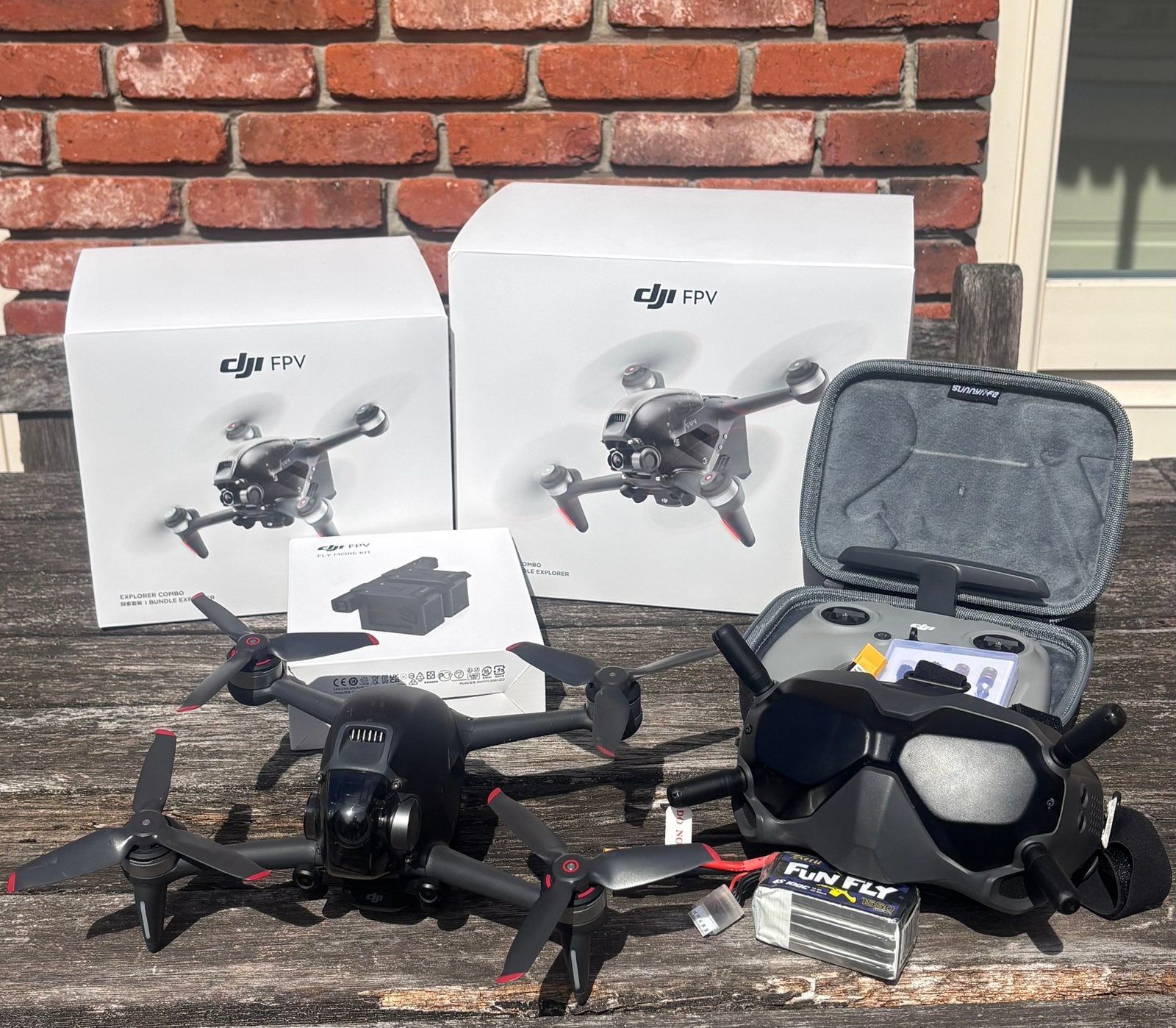 Dji fpv fly more kit, Audio, Tv en Foto, Drones, 250 tot 900 gram, 5 tot 10 kilometer, DJI, Topkwaliteit