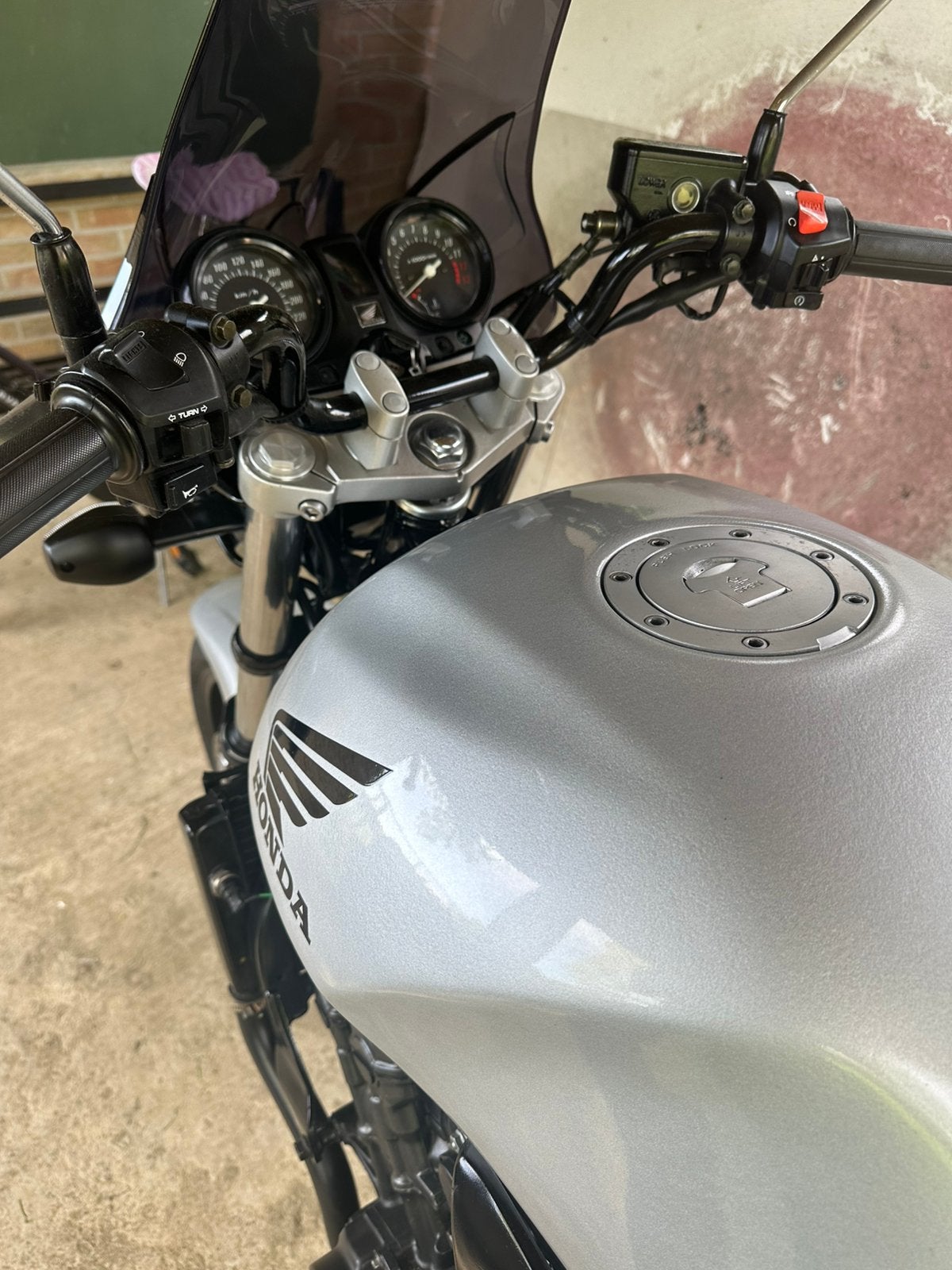 Honda Cbf n 600 volledig vernieuwd!, Particulier, Meer dan 35 kW, ABS, Handgeschakeld