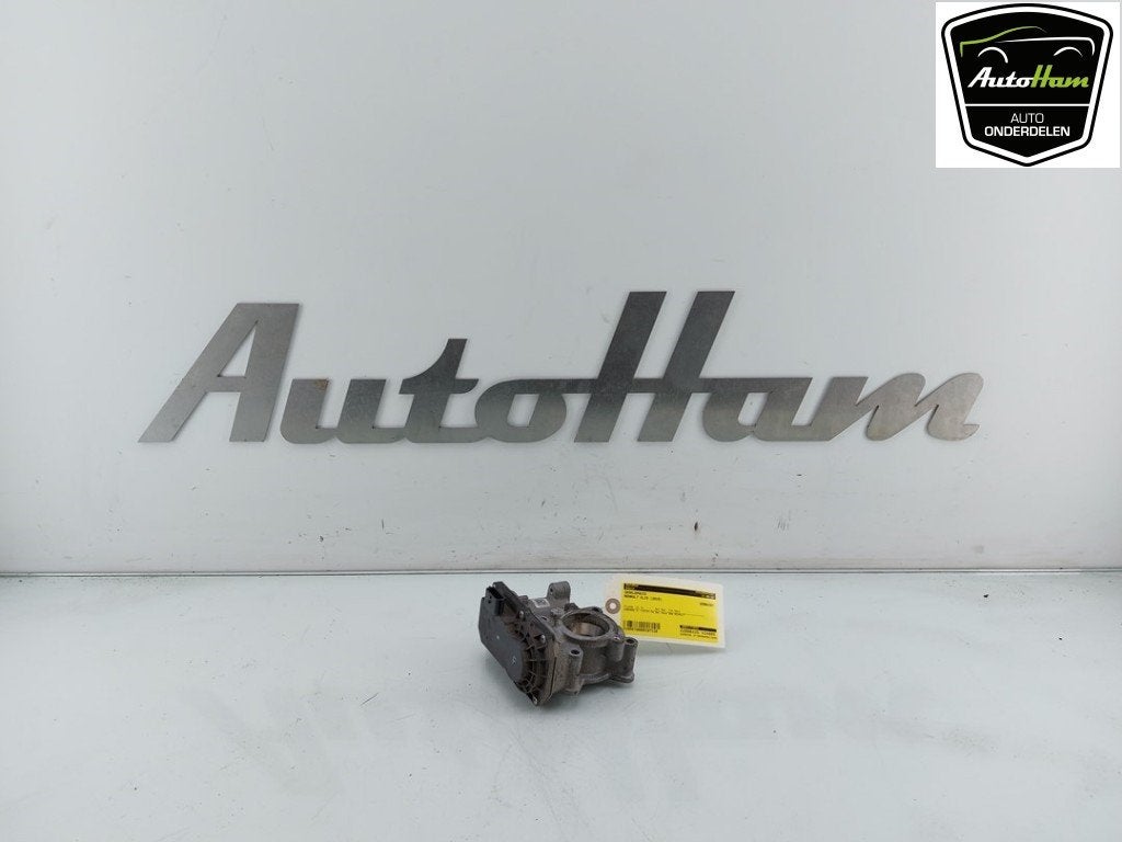 BOITIER PAPILLON Renault Clio IV (5R) (01-2012/08-2021), Renault, Utilisé, Peter-Huppertz-Straße 5
51063  Köln, DE, Dialog.deutschland@renault.de