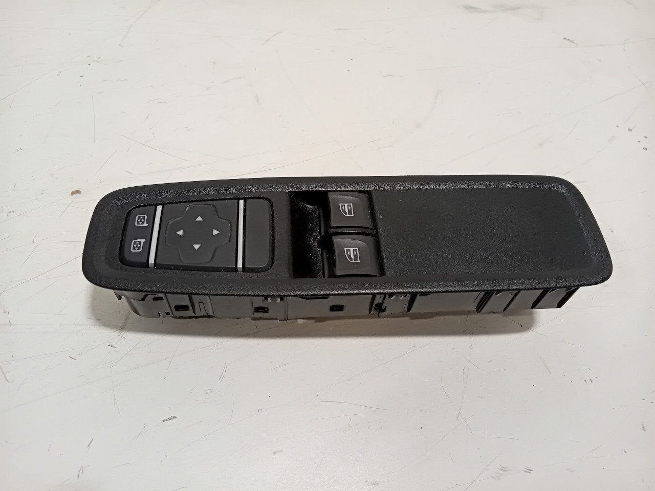 Bedieningspaneel elektrische ramen Mercedes-Benz Citan, Onderdelen@venauto.nl, Van der Ven Autorecycling B.V., Ettenseweg 76, 4706 PB Roosendaal, The Netherlands