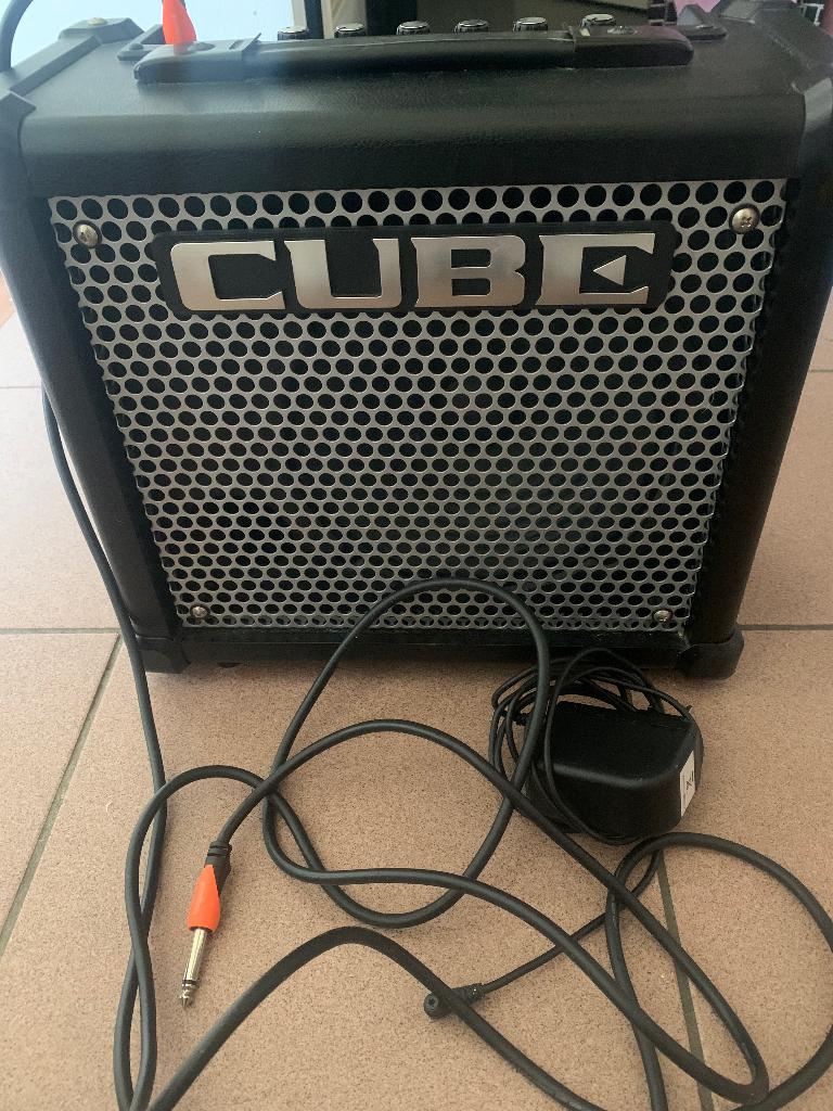 Versterker voor elektrische gitaar, Muziek en Instrumenten, Versterkers | Bas en Gitaar, Zo goed als nieuw, Gitaar, Ophalen