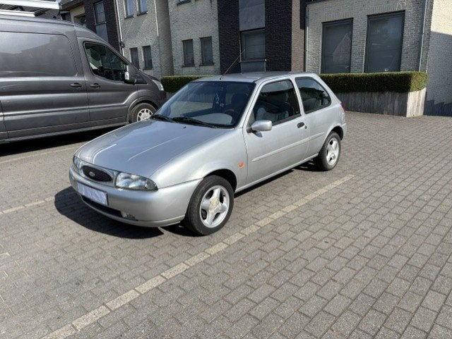 Ford Fiesta 1.2 Benzine Automaat met Airco, Auto's, Stof, 1242 cc, 4 cilinders, Electronic Stability Program (ESP)