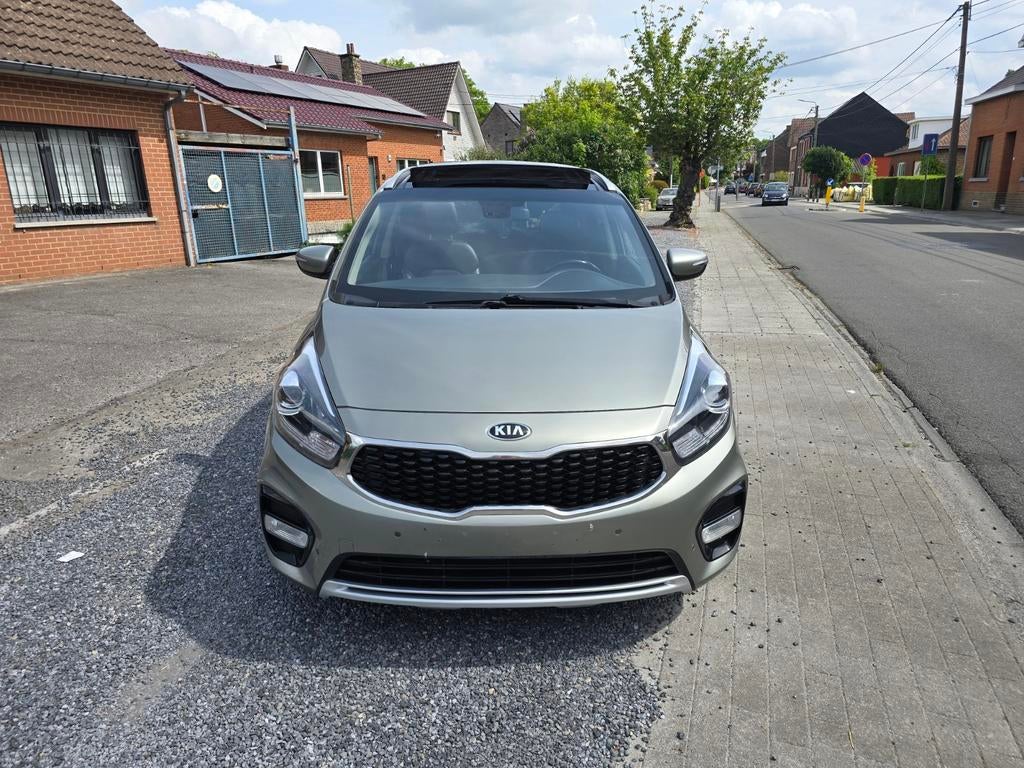 Kia careens Automatique 1.7d  7place full 0032485209789, Auto's, Automaat, Euro 6, Diesel, 5 deurs