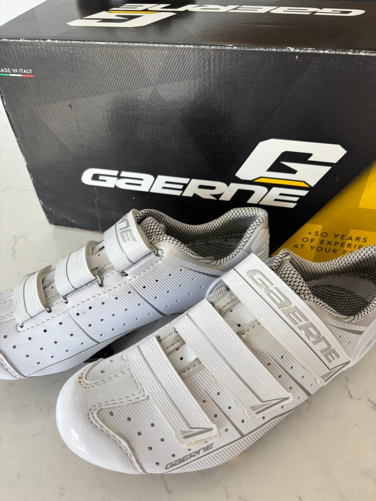 Raceschoenen dames als nieuw maat 38, Ophalen, Zo goed als nieuw