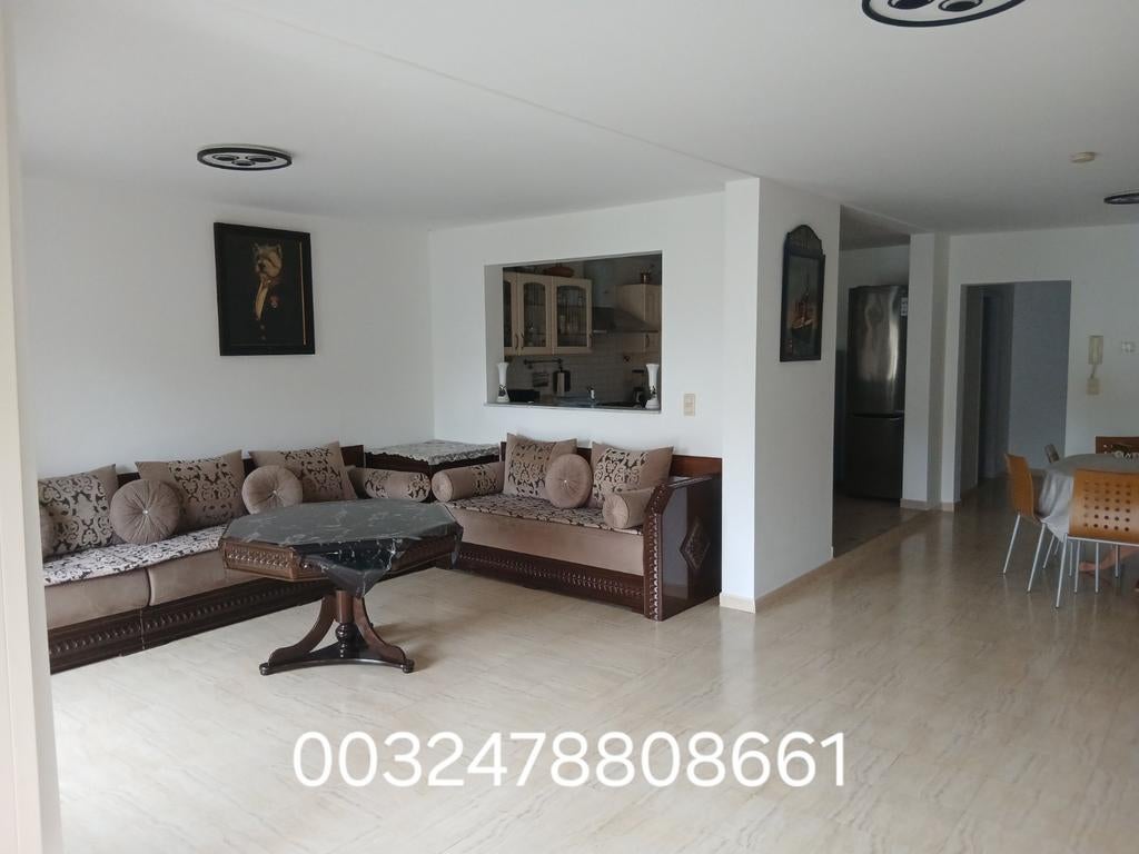 Apparemment  à louer courte durée, Vacances, Appartement
