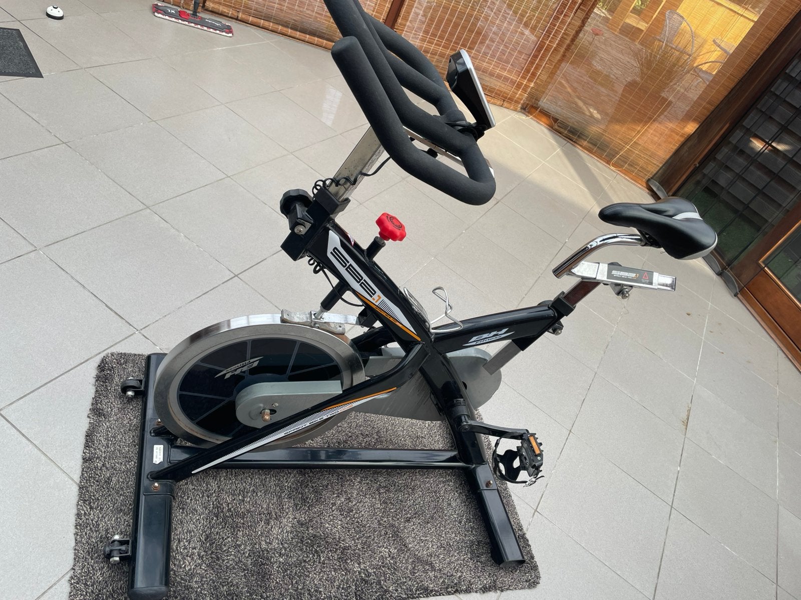 BH Fitness SB2.1 (H9161) indoor cycle - goede staat, Vélo de spinning, Jambes, Aluminium, Enlèvement