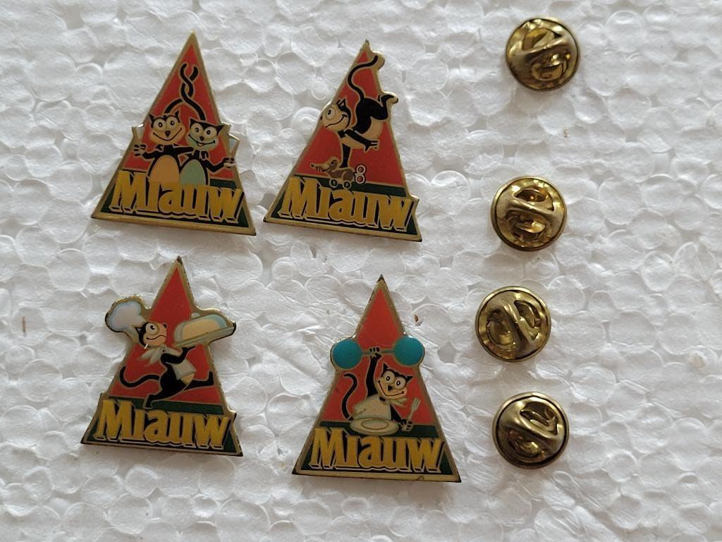 Set van 4 Miauw/1990 pinnen, Verzamelen, Verzenden, Gebruikt, Dier of Natuur, Speldje of Pin