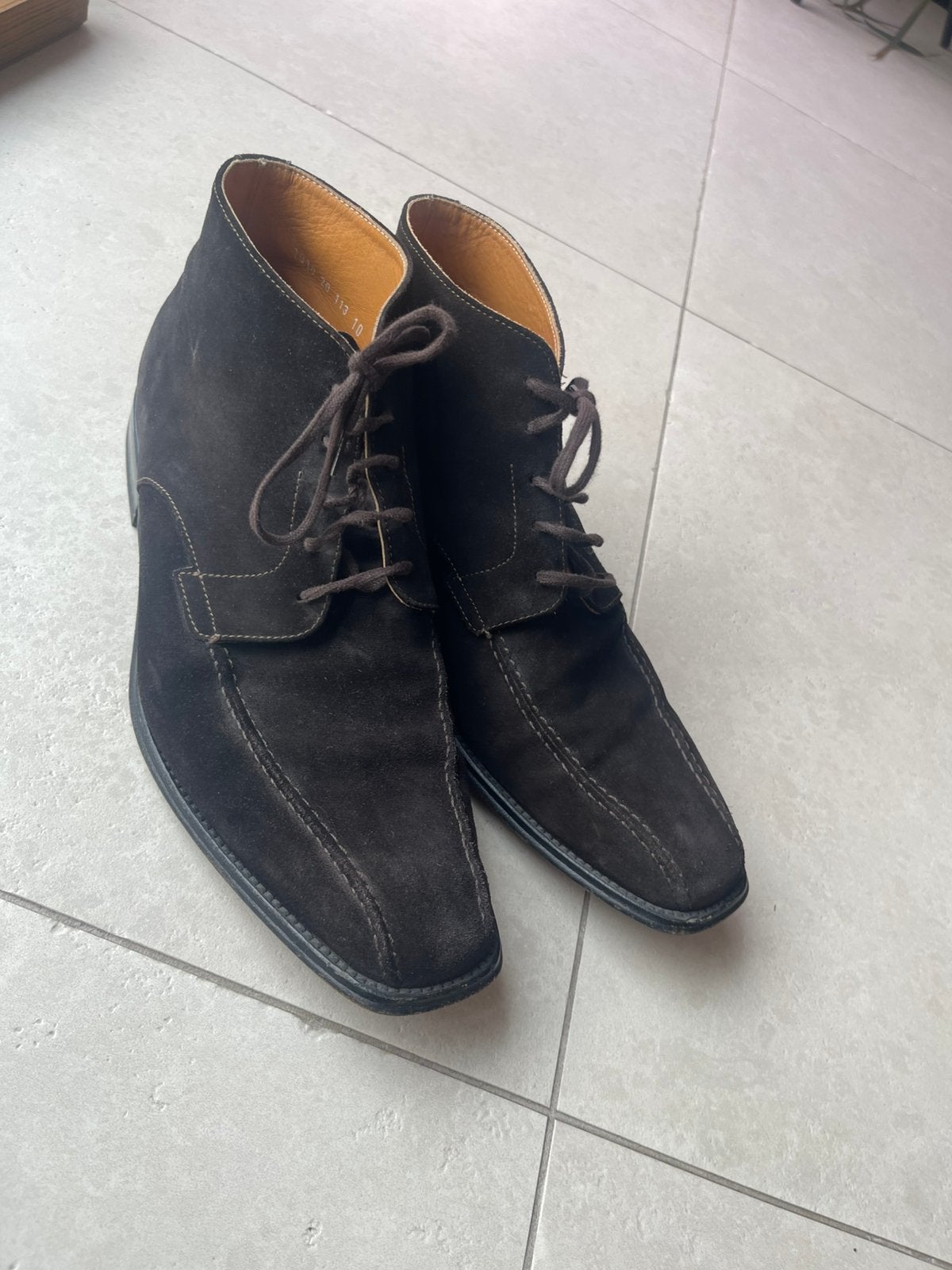 Chaussures Van Bommel pour homme - taille 44 - 45, Vêtements | Hommes, Chaussures, Enlèvement ou Envoi, Chaussures à lacets, Comme neuf