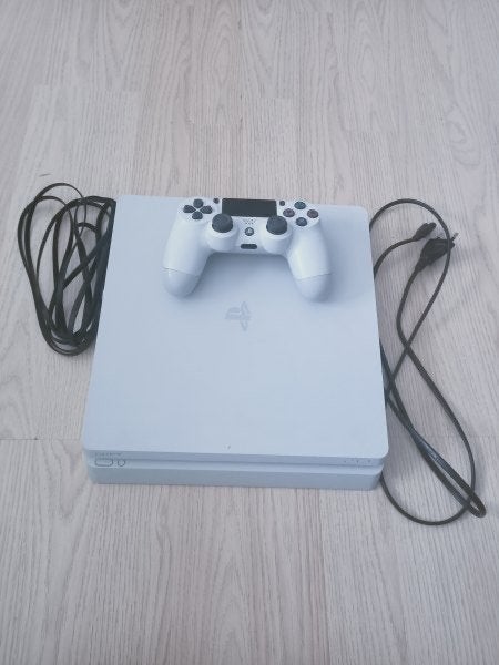 Ps4 slim blanche, Consoles de jeu & Jeux vidéo, Consoles de jeu | Sony PlayStation 4, 500 GB, Avec 1 manette, Enlèvement, Utilisé
