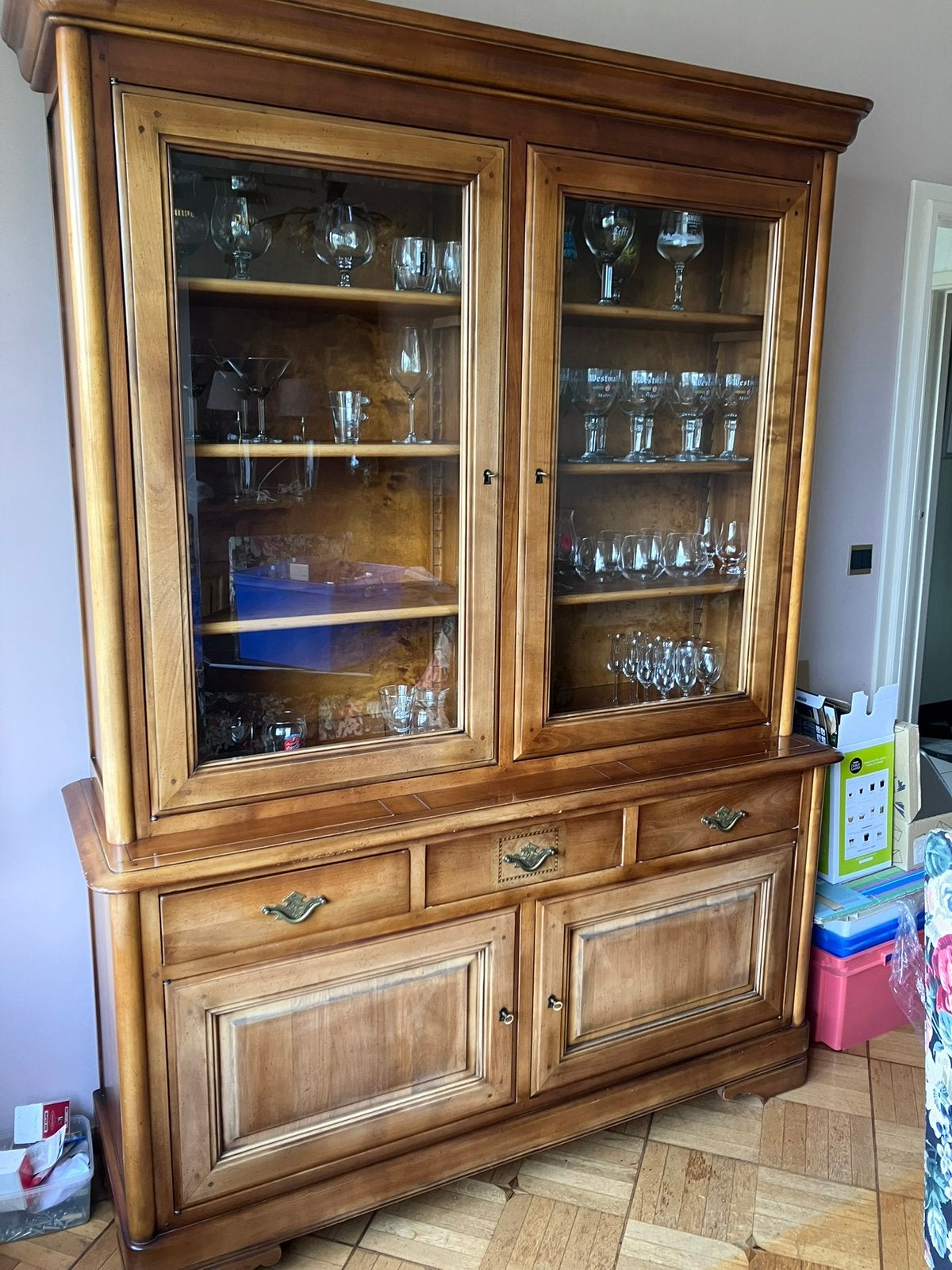 Vitrine en buffetkast, Ophalen, Gebruikt