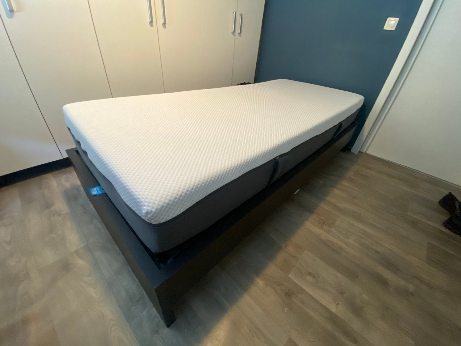 Lit + matelas Emma 210cm x 90cm, 90 cm, 210 cm, Une personne, Enlèvement