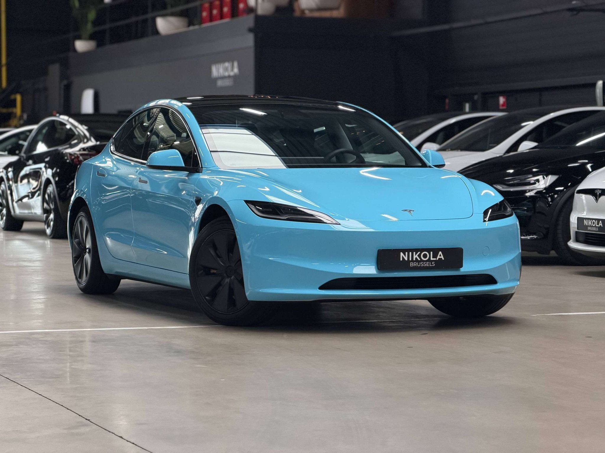 Tesla Model 3 REAR WHEEL DRIVE - HARDWARE 4 - HIGHLAND PREMI, Autos, Tesla, 513 km, Achat, 261 ch, 4 portes