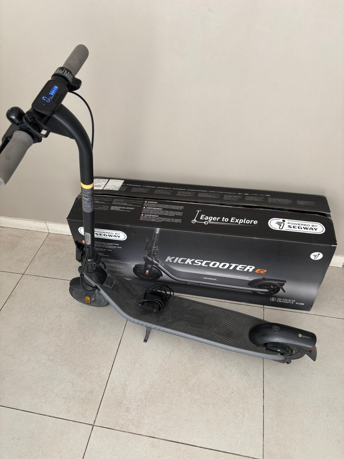 segway ninebot e2, Fietsen en Brommers, Ophalen, Zo goed als nieuw, Elektrische step (E-scooter)