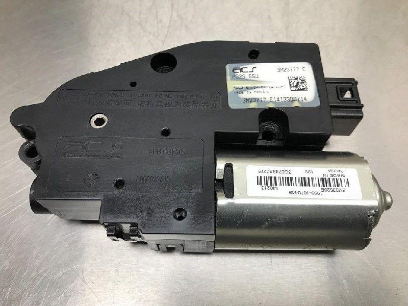 SCHUIFDAK MOTOR Qashqai (J11) (|19991070449|3M23777E|), Gebruikt, Nissan