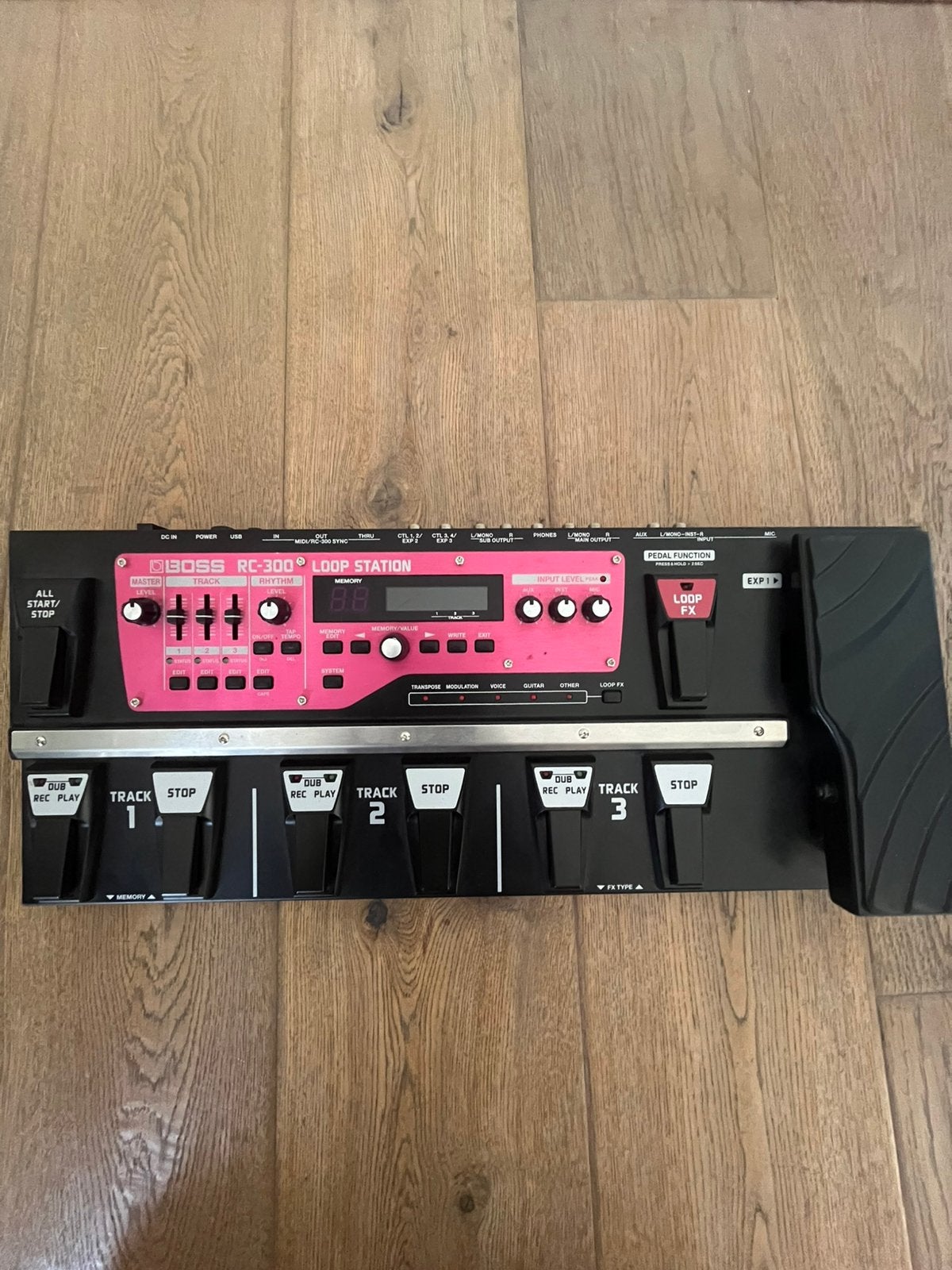 Boss RC-300 Loop Station met Pedalbay 80 en tas, Muziek en Instrumenten, Effecten, Ophalen, Zo goed als nieuw