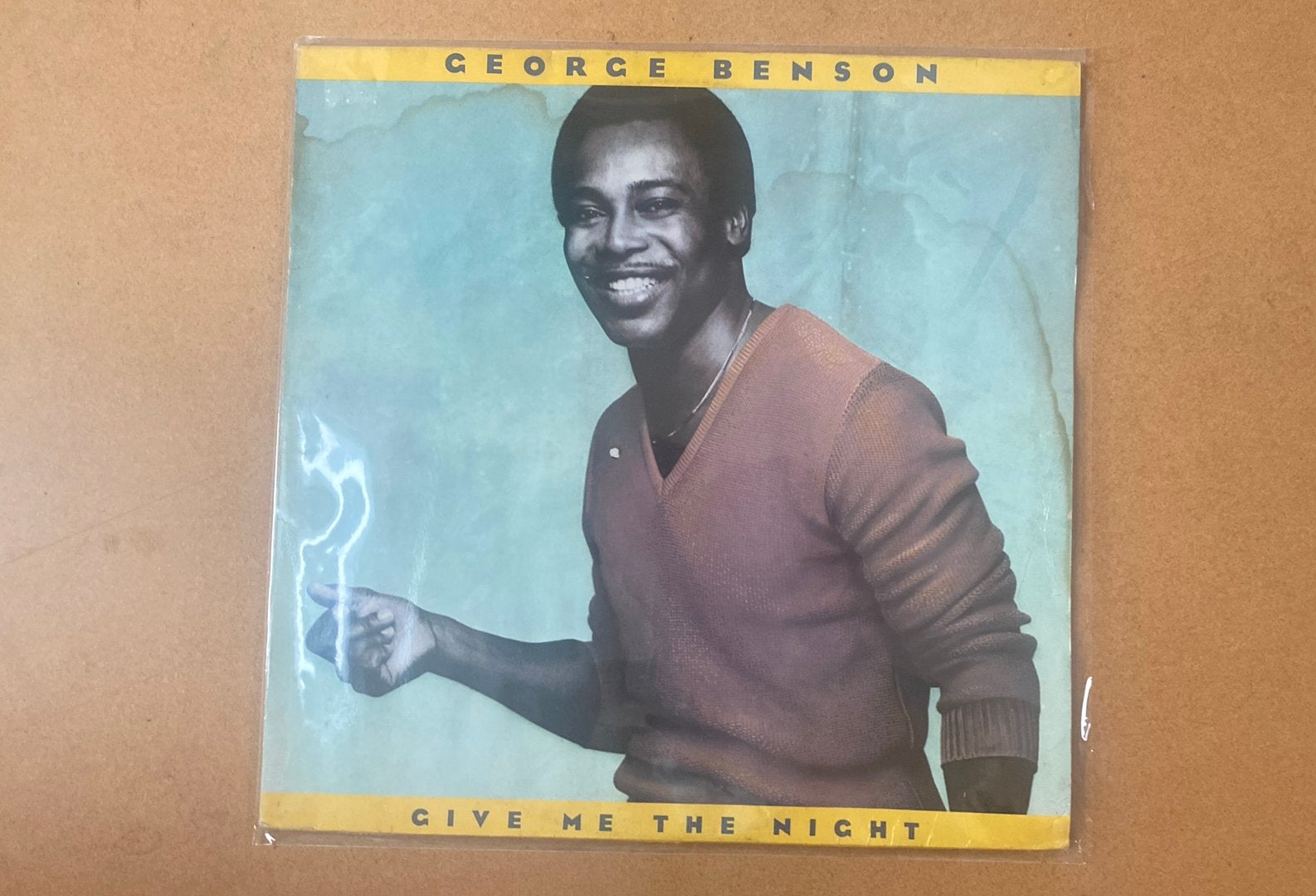 George Benson - Give Me the Night -  LP R&B / Soul / Funk, CD & DVD, CD | R&B & Soul, Enlèvement ou Envoi, Utilisé, R&B, Album