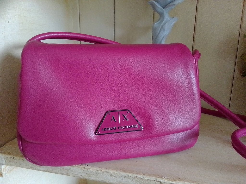Neuf, sac bandoulière durable Armani Exchange Alpha fuchsia, Enlèvement ou Envoi, Neuf, Autres couleurs, Autres marques
