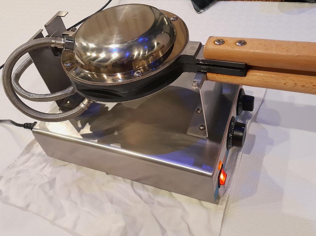 Bubble Wafel Maker, Elektronische apparatuur, Wafelijzers, Zo goed als nieuw, Ophalen of Verzenden