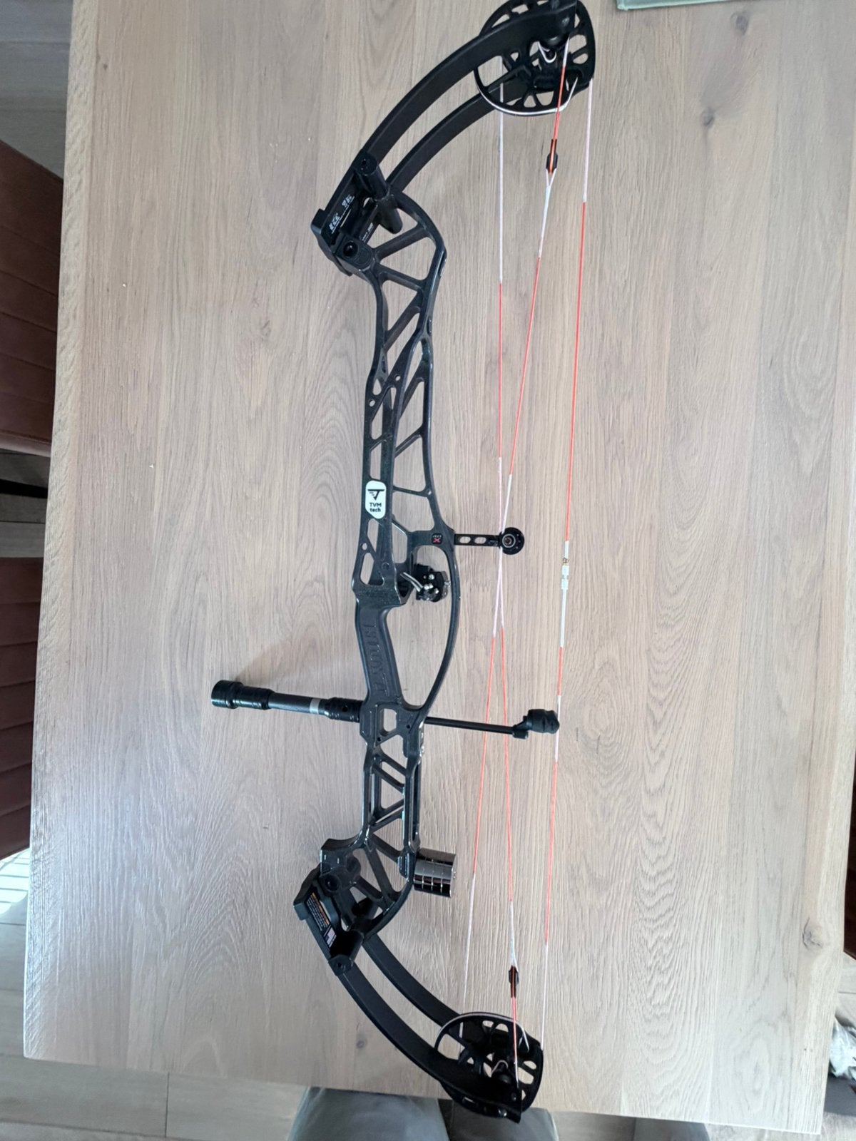 Hoyt Concept X, Ophalen, Zo goed als nieuw