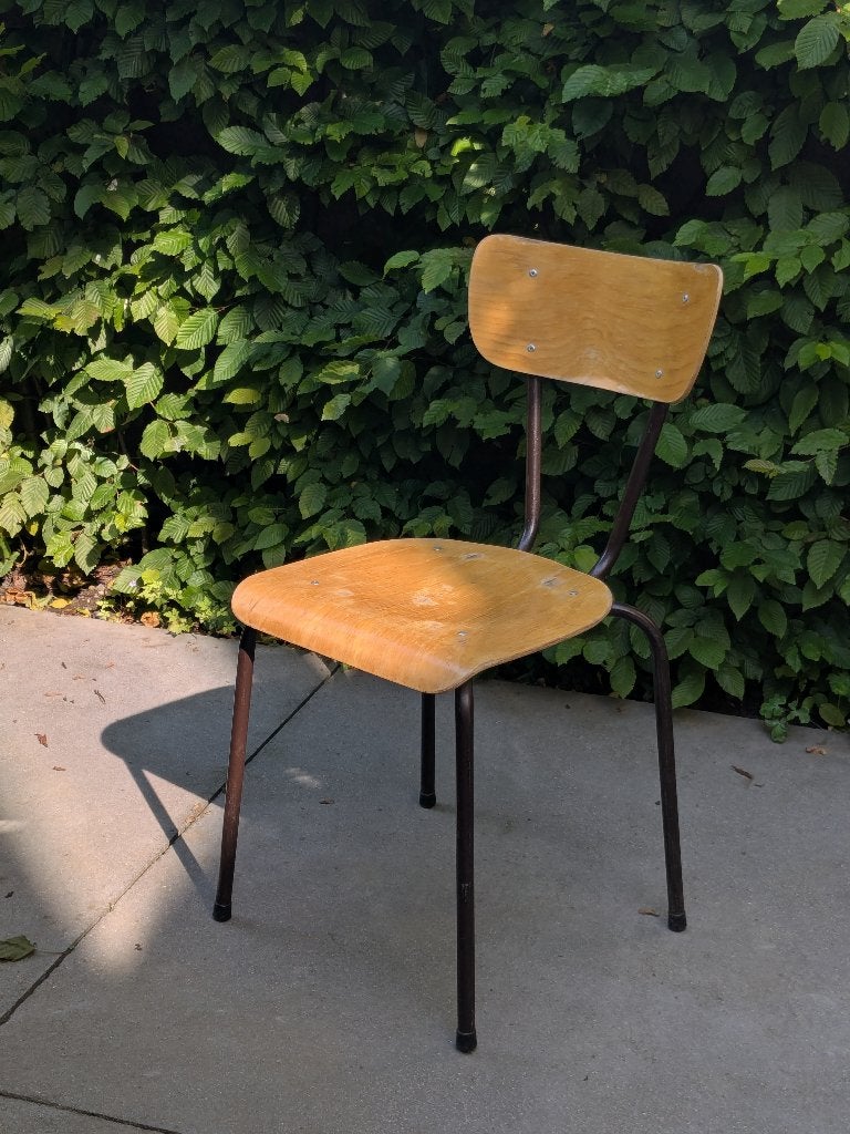 30 vintage stoelen met zalige patina, Vintage, Brun, Enlèvement, Bois