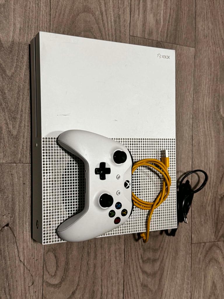 Xbox one S, Games en Spelcomputers, Spelcomputers | Xbox One, Ophalen of Verzenden, Zo goed als nieuw, Xbox One