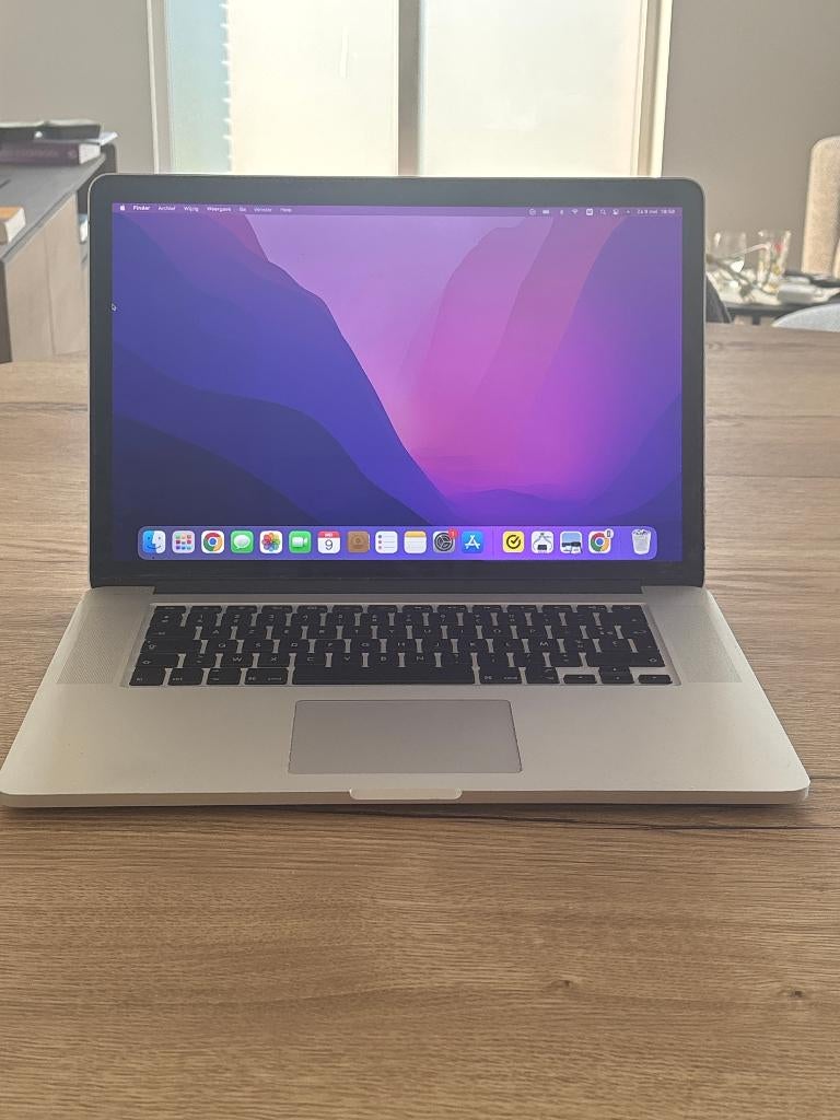 MacBook Pro 15 – goede staat – batterij vervangen, Informatique & Logiciels, Apple Macbooks, MacBook Pro, 256 GB, Enlèvement ou Envoi