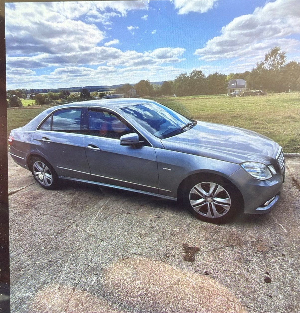 Mercedes E 200cdi 2010 Kapotte motor!! 2300€, Auto's, Automaat, Euro 5, Bedrijf, 5 deurs