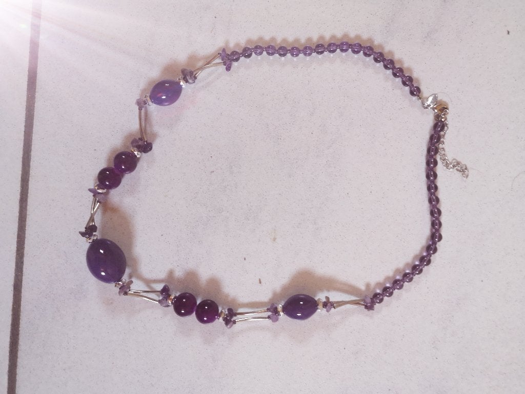 Ketting met paarse parels 60 cm, Handtassen en Accessoires, Kettingen, Ophalen of Verzenden