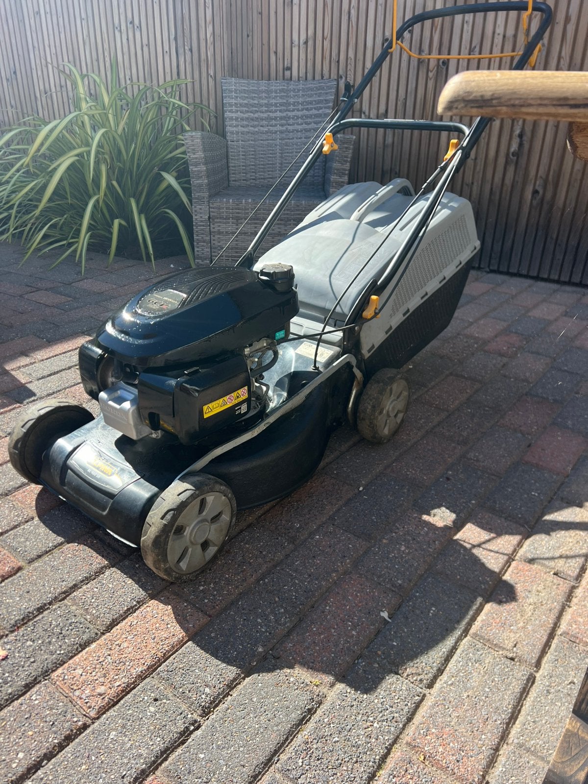 Tondeuse Honda GCV 145, Enlèvement ou Envoi, Comme neuf