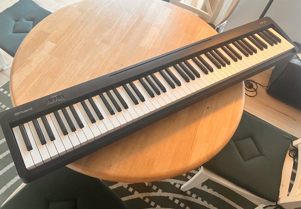 Roland FP10 piano, Muziek en Instrumenten, Keyboards, Ophalen, 88 toetsen, Roland, Zo goed als nieuw