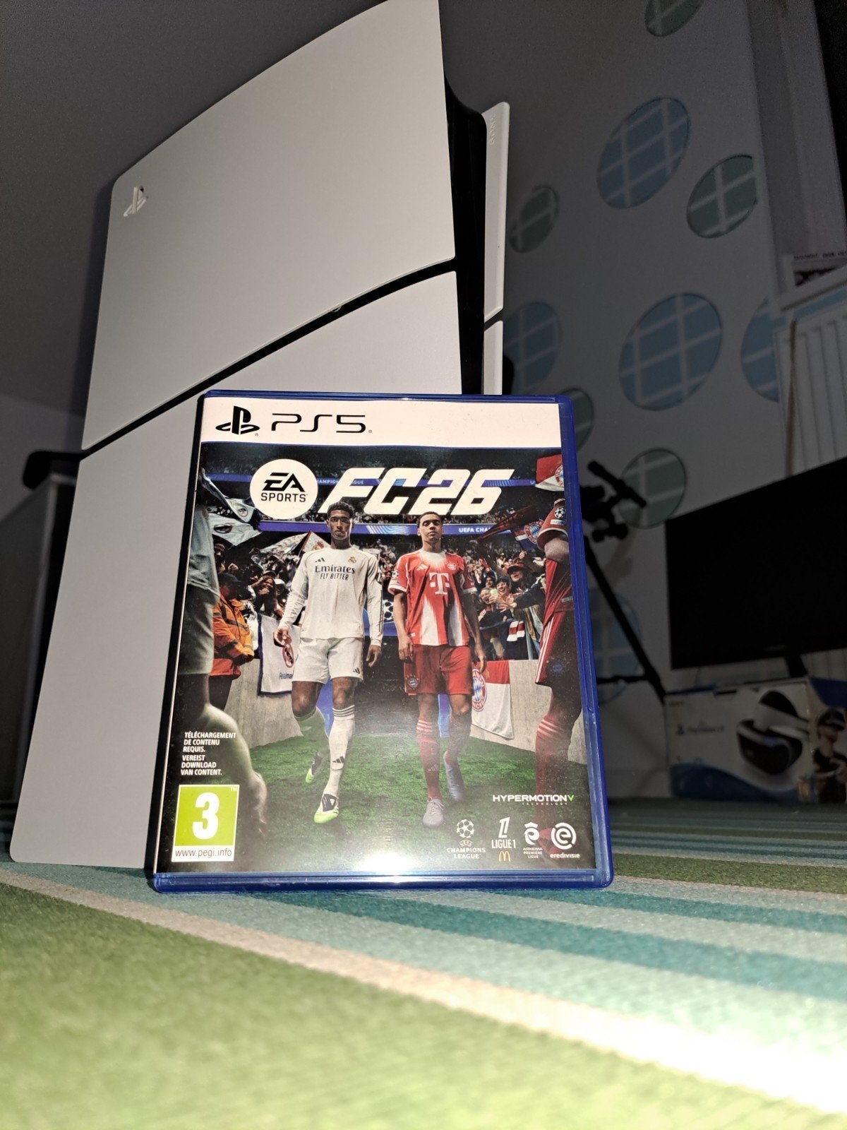 PS5 slim (2024) gratis spel, Enlèvement, Reconditionné, Contrôleur, PlayStation 5