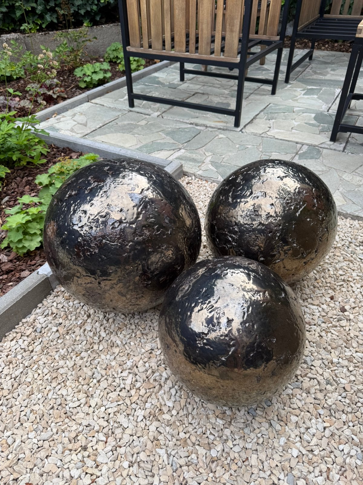 3 Grote Keramische bollen (Kunst), Ophalen