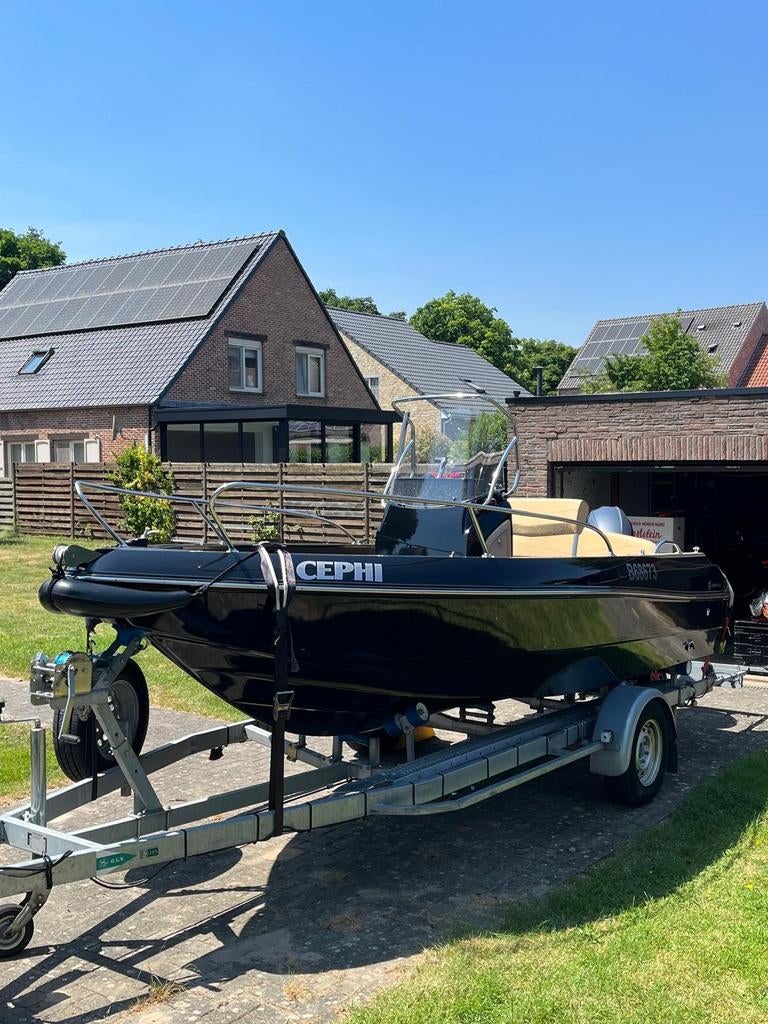 console boot, te koop, Watersport en Boten, Ophalen, Gebruikt, 3 tot 6 meter, Buitenboordmotor