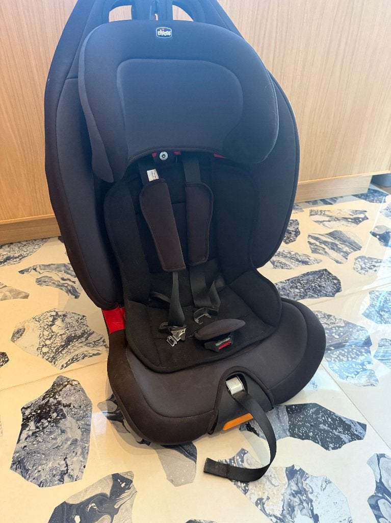 Chicco GRO UP Group 1/2/3 autostoeltje van 9 tot 36 kg, Ophalen, Gebruikt, Chicco, Autogordel