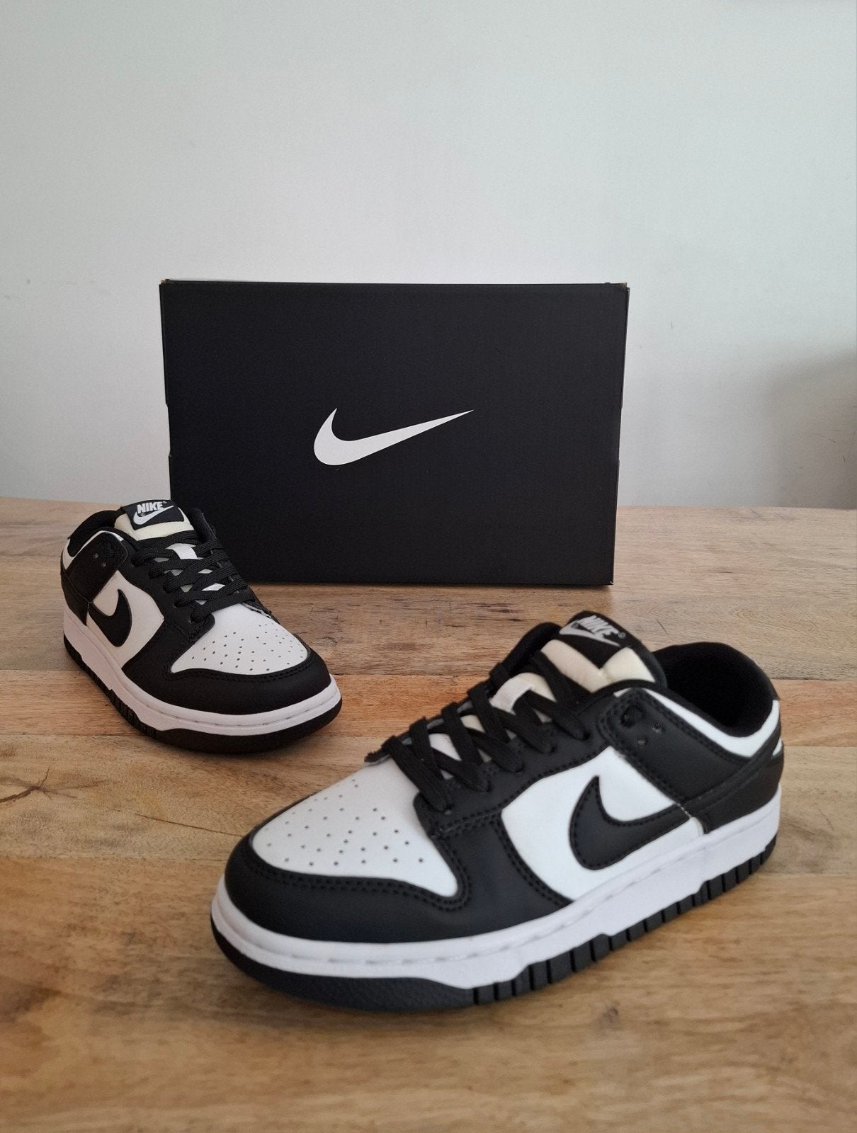 Nike Dunk Low Retro Panda dames 37,5, Kleding | Heren, Schoenen, Wit, Nike, Ophalen of Verzenden, Zo goed als nieuw