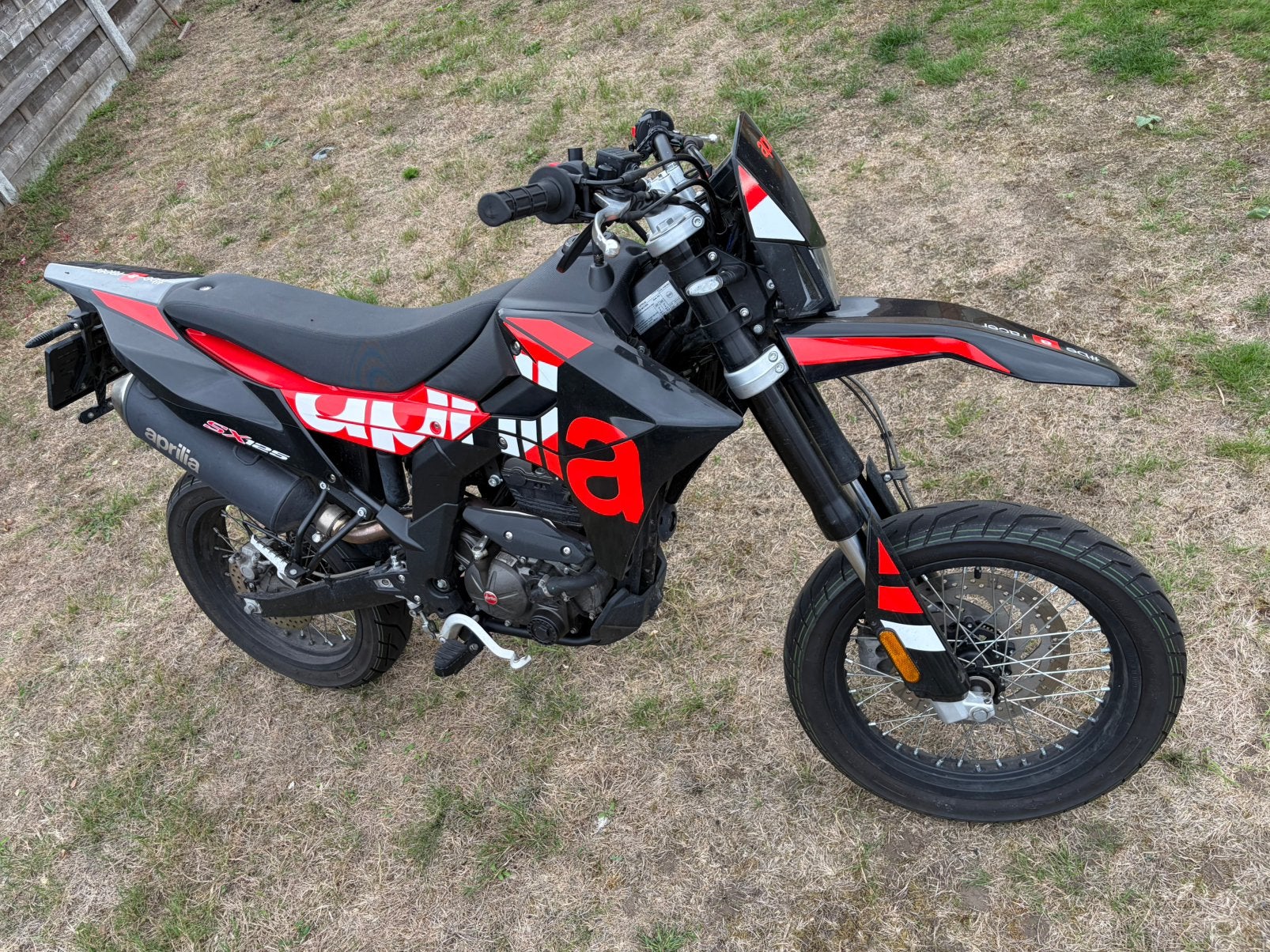 Aprillia SX125, Particulier