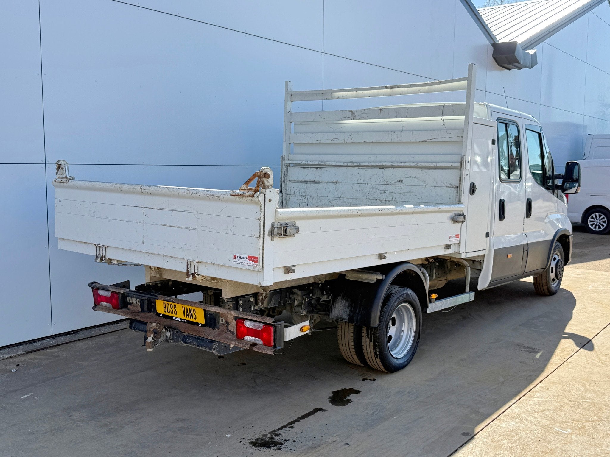 Iveco Daily 35C14 2.3 Kipper Dubbele Cabine Kist Dubbellucht, Autos, Volant multifonction, Achat, Euro 6, Entreprise