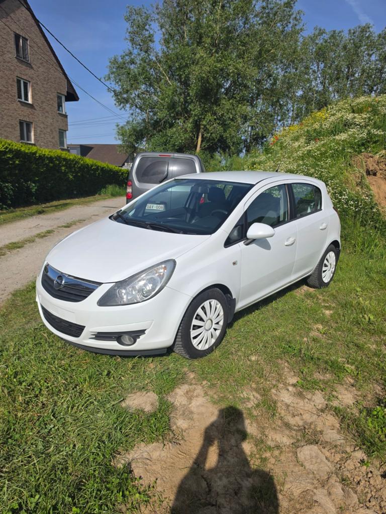 Opel corsa D prête à immatriculé  Garantie, Achat, Entreprise, Garantie prolongée, Ordinateur de bord
