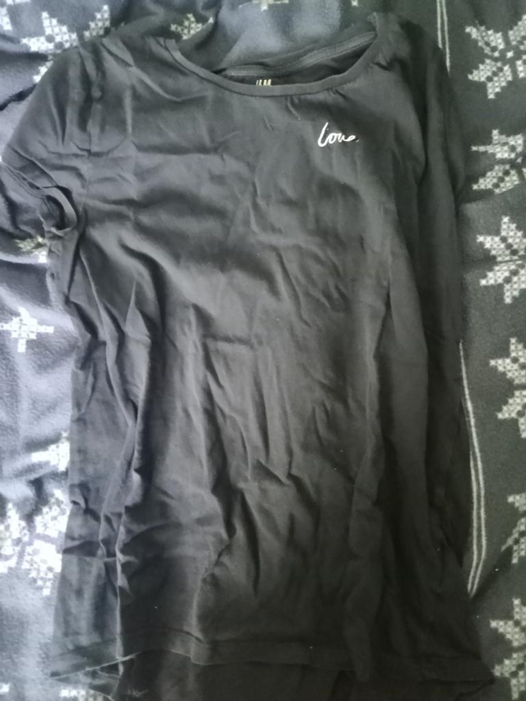 Zwarte T-shirt "love", Enfants & Bébés, Vêtements enfant | Taille 170, Enlèvement ou Envoi