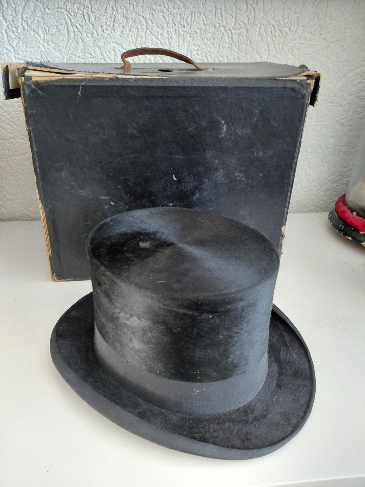 Oude hoge hoed met doos, Antiek en Kunst, Ophalen of Verzenden