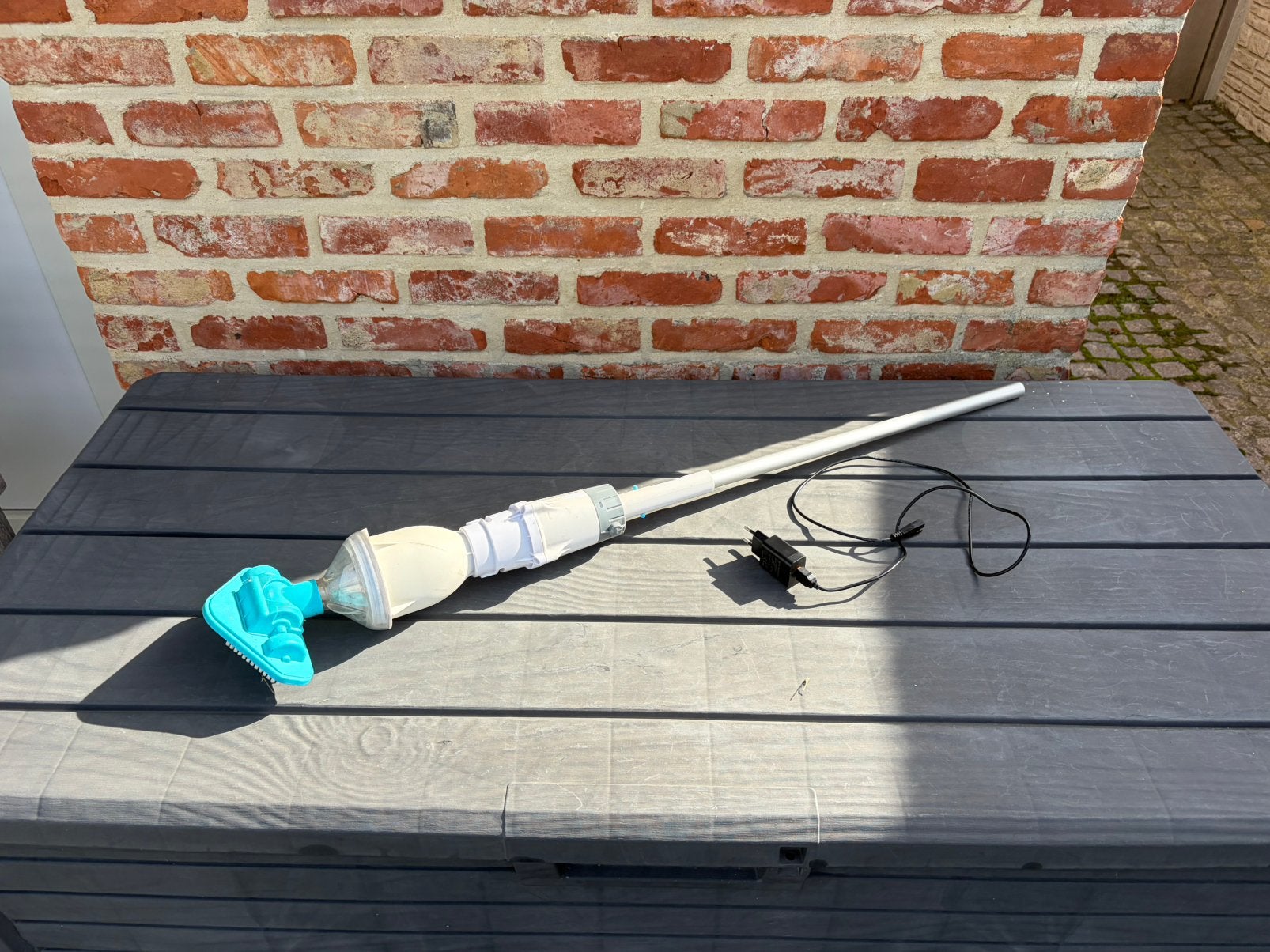 Kokido Telsa 2 Oplaadbare Spa en Zwembad Stofzuiger, Tuin en Terras, Ophalen of Verzenden, Gebruikt, Overige typen