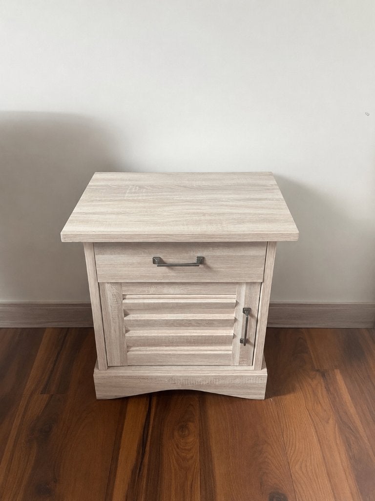 Table de chevet, 45 à 65 cm, Comme neuf, Enlèvement, 55 à 70 cm