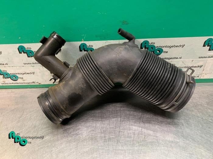 Tuyau d'aspiration air d'un Seat Ibiza (Ibiza 08-), -, 3 mois de garantie, Utilisé, -