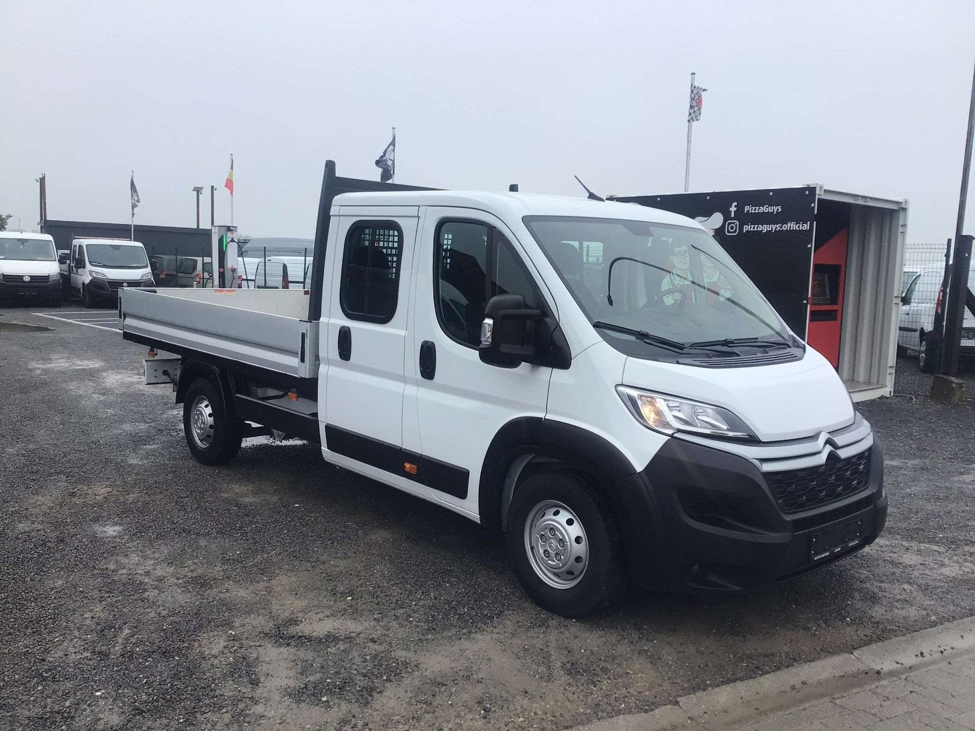 Citroen Jumper laadbak 7plaatsen 2023 24000km 22950e ex, Auto's, 4 deurs, Gebruikt, 4 cilinders, Bedrijf