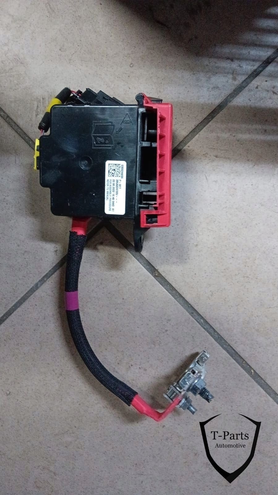 R paration du fusible pyrofusible de batterie Renault pour a, Info@fabrikant.eu, Fabrikant BV, Renault, Utilisé