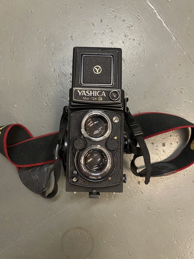 YASHICA-MAT 124 G, Ophalen of Verzenden, Gebruikt, Spiegelreflex, Overige Merken