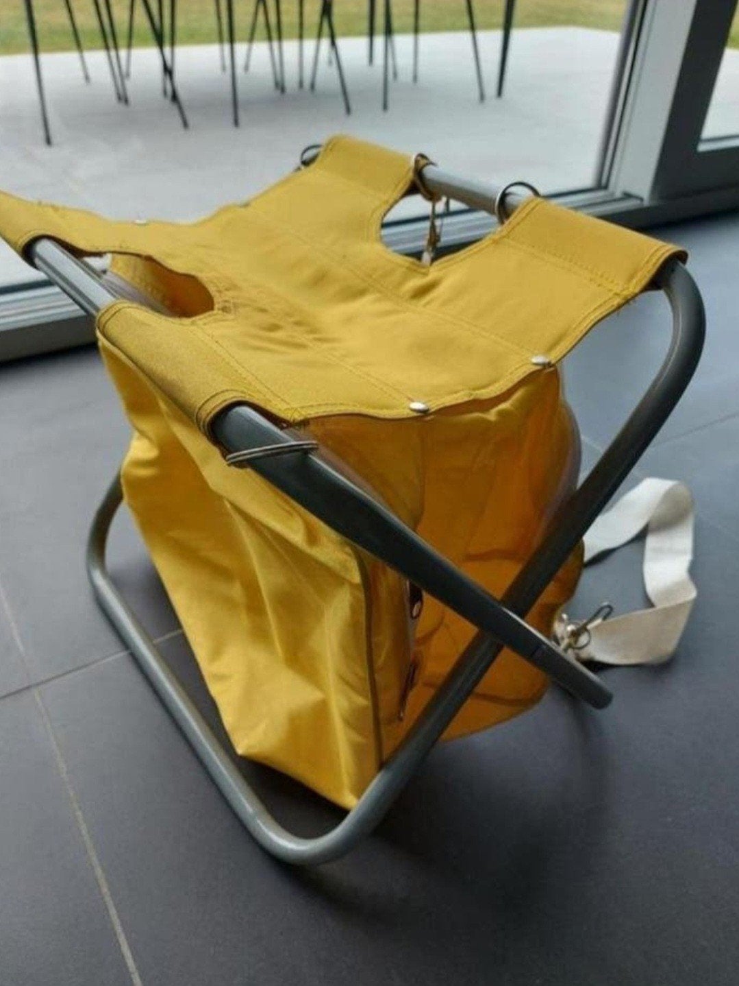 Chaise pliante portable avec sac intégré, Caravanes & Camping, Meubles de camping, Enlèvement ou Envoi, Comme neuf, Chaise de camping