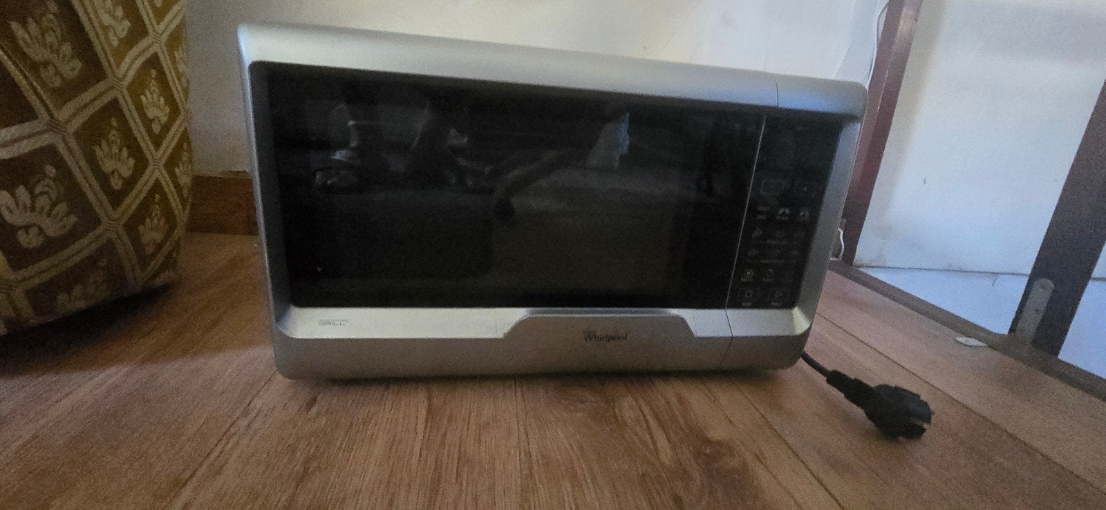 Whirlpool Grill-magnetron — Uitstekende staat, Elektronische apparatuur, Koelkasten en IJskasten, Ophalen