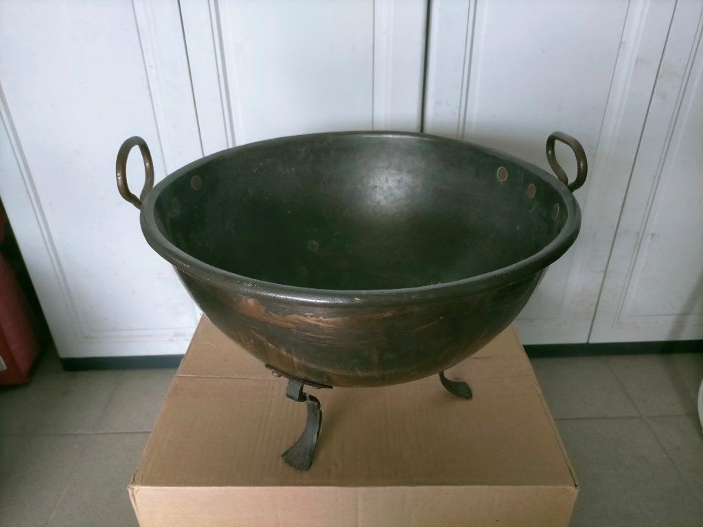Chaudron ancien en cuivre, de diamètre 38 cm., Antiquités & Art, Enlèvement, Cuivre